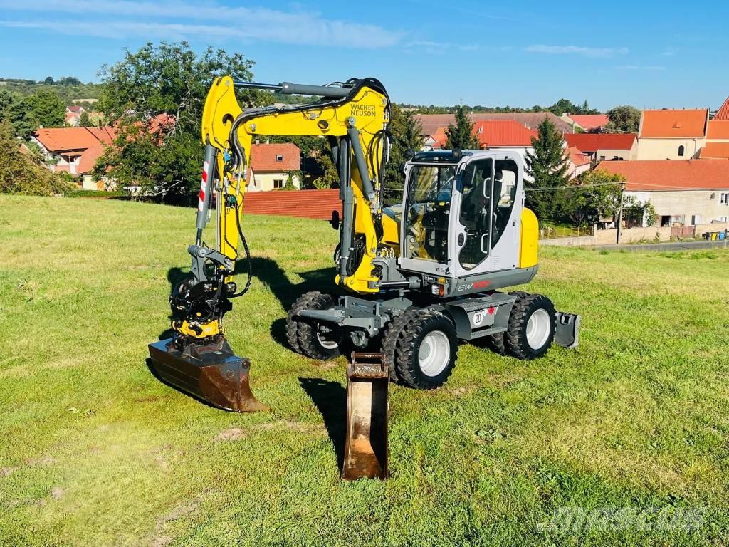 Wacker Neuson EW 100 Pyöräkaivukoneet