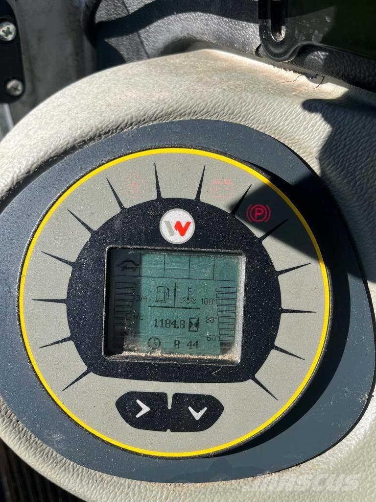 Wacker Neuson EW 100 Pyöräkaivukoneet