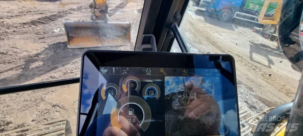 JCB 220X LC Telakaivukoneet