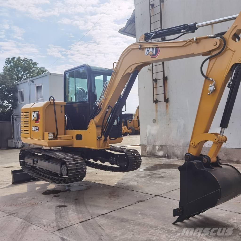 CAT 306E2 Minikaivukoneet < 7t