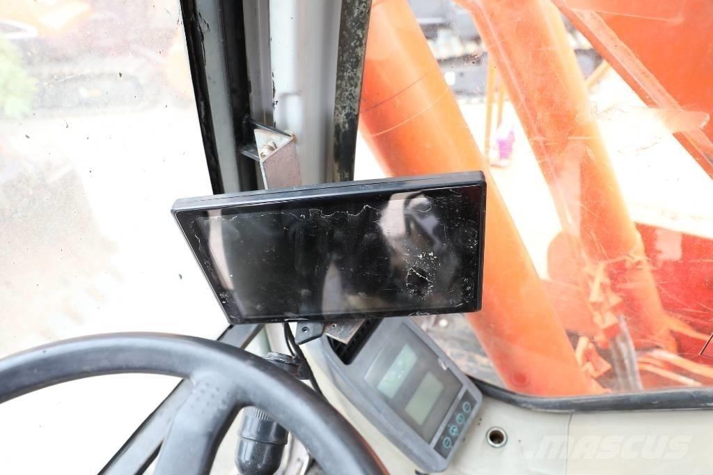 Doosan DH 150 W-7 Pyöräkaivukoneet