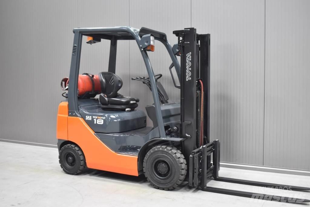 Toyota 02-8FGF18 Nestekaasutrukit