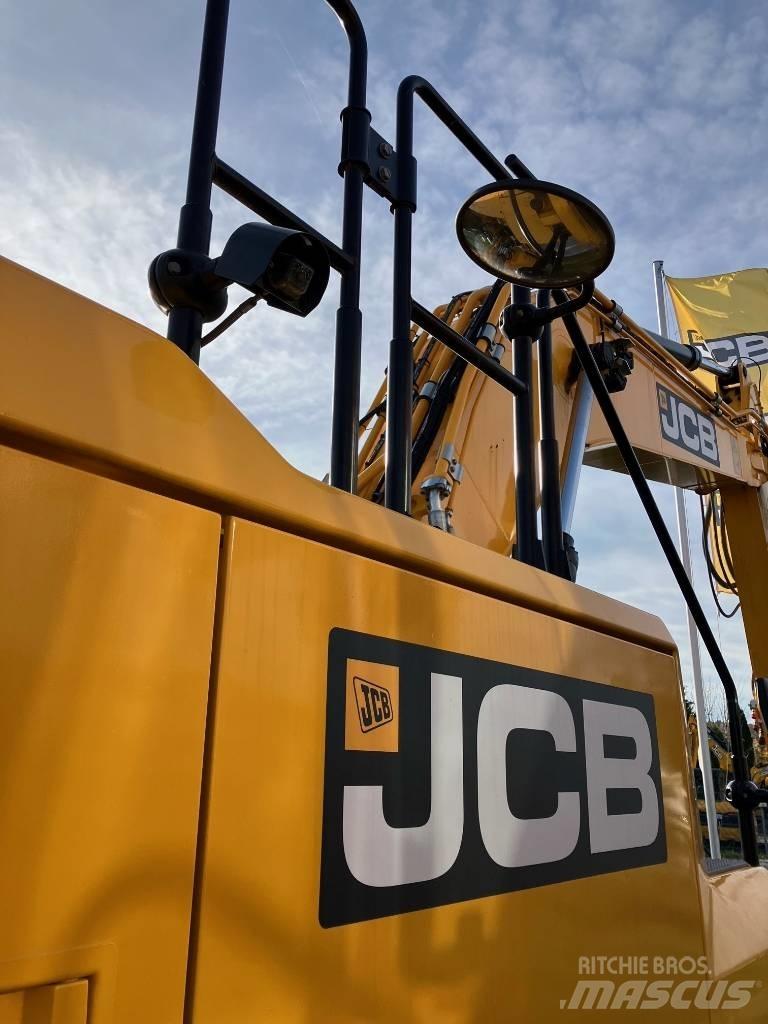 JCB 220X Telakaivukoneet