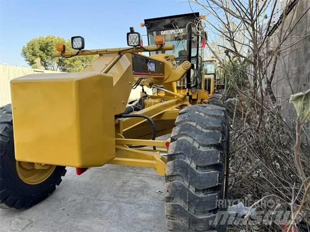 CAT 140 H Tiehöylät