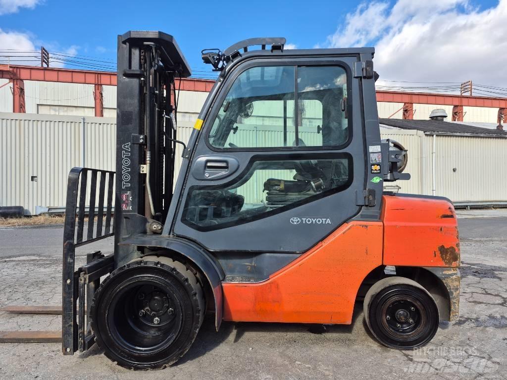 Toyota 8 FGU 30 Muut haarukkatrukit