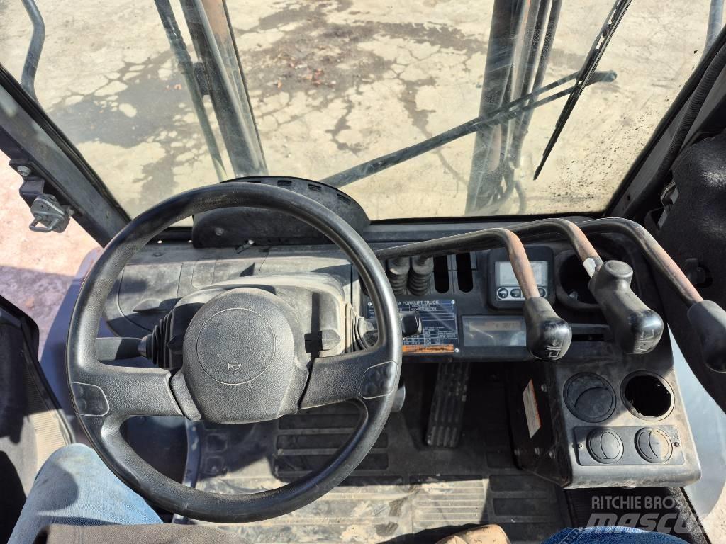 Toyota 8 FGU 30 Muut haarukkatrukit