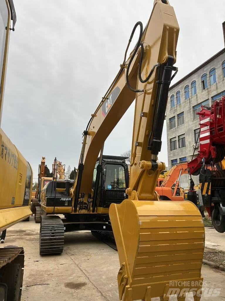 CAT 320 D Telakaivukoneet