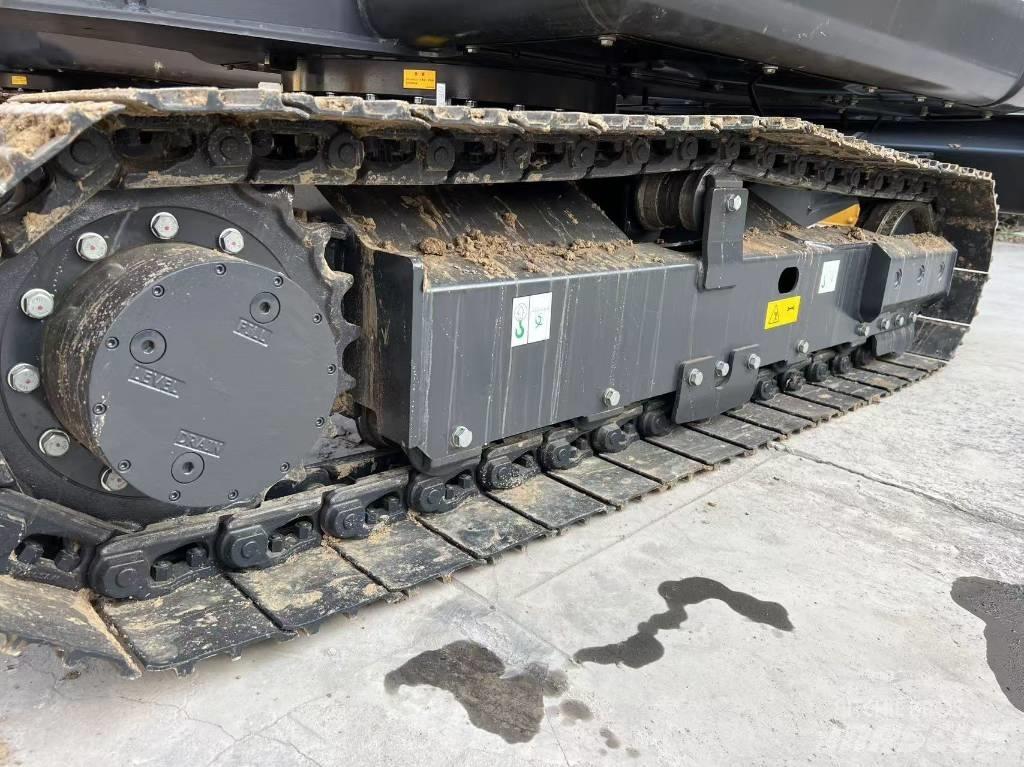 Develon DX 60 E-10 N Minikaivukoneet < 7t