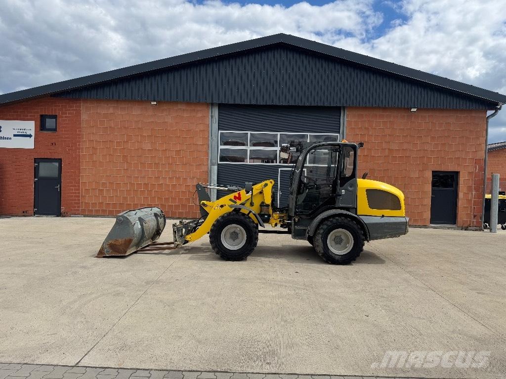 Wacker Neuson WL 44 Pyöräkuormaajat