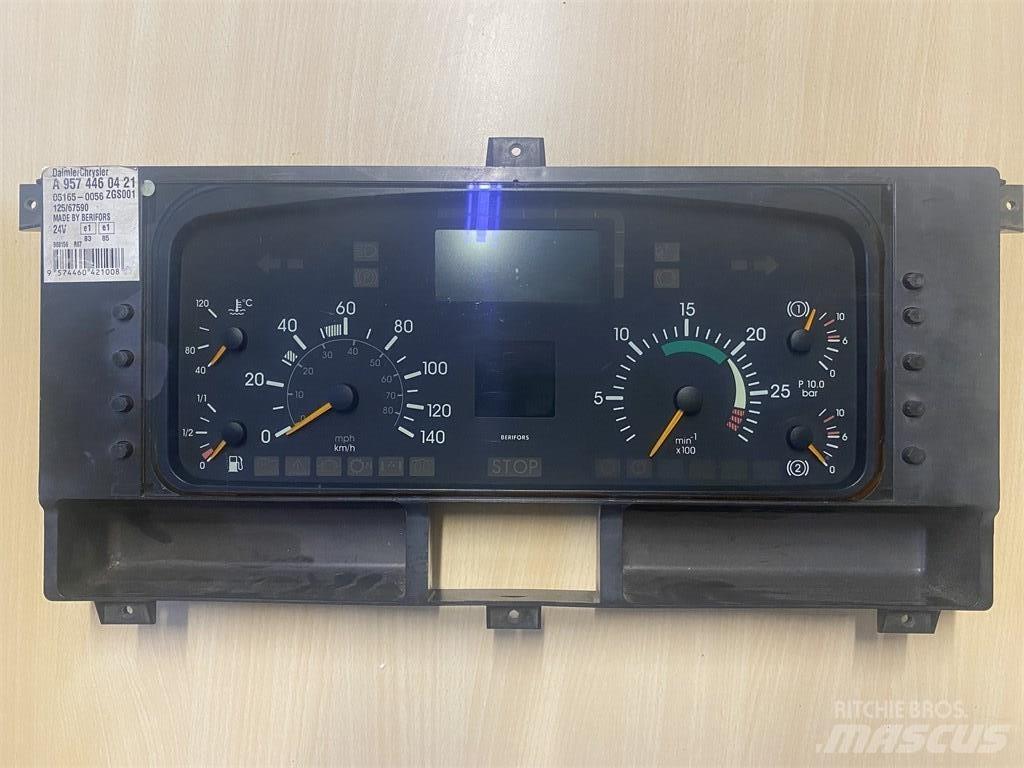 Mercedes-Benz Econic Sähkö ja elektroniikka