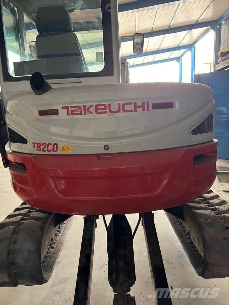 Takeuchi TB260 Minikaivukoneet < 7t