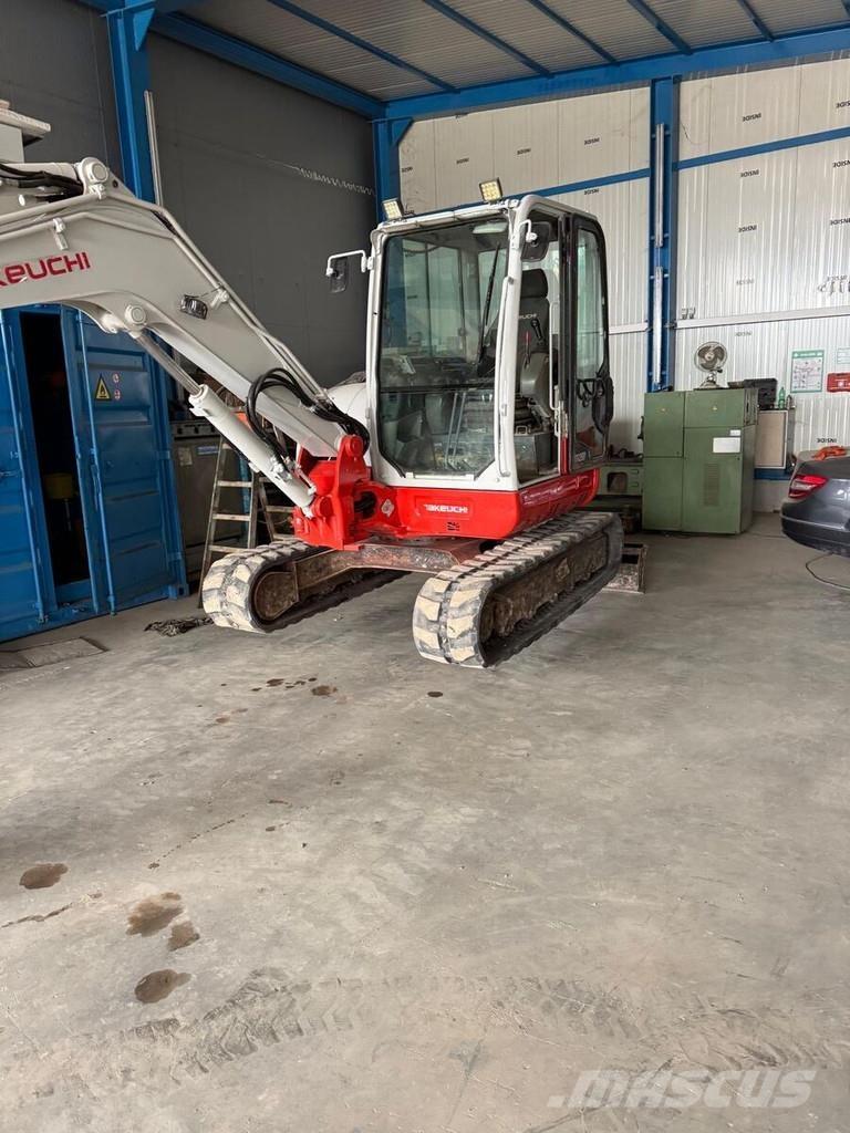 Takeuchi TB260 Minikaivukoneet < 7t