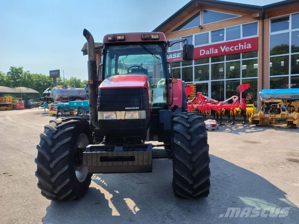 Case IH MX 135 Traktorit