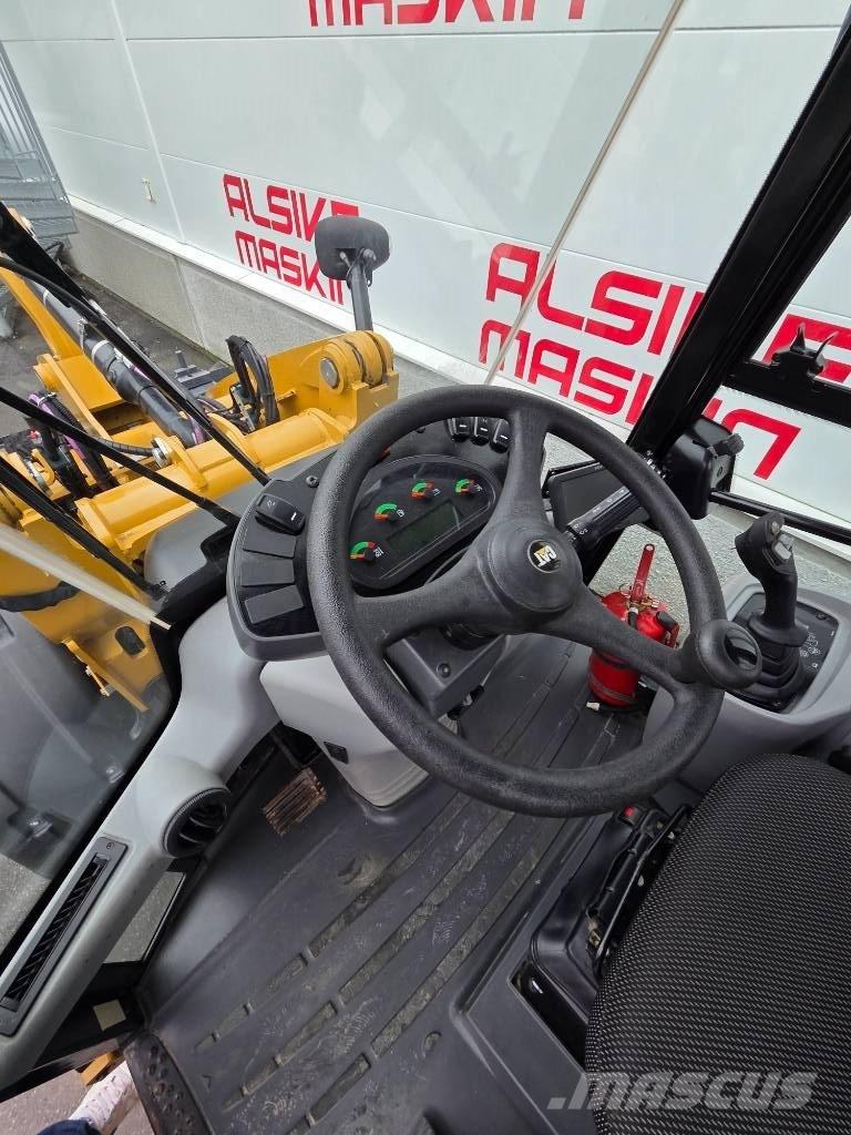 CAT 906 Pyöräkuormaajat