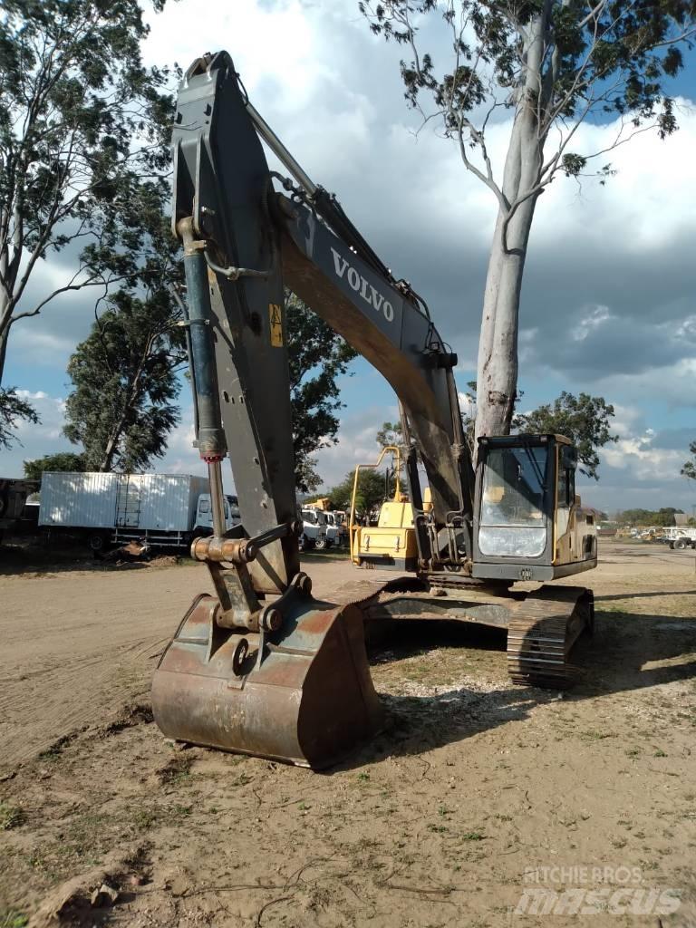 Volvo EC 250 D L Telakaivukoneet