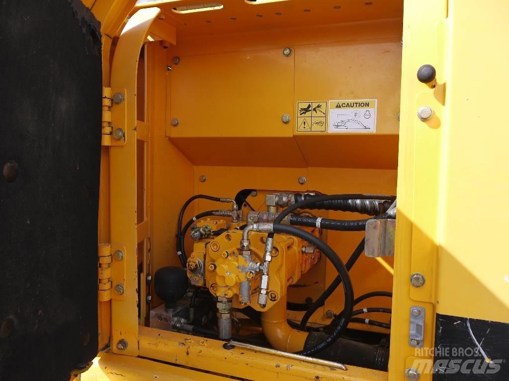 Hyundai R 140 LC-7 Telakaivukoneet