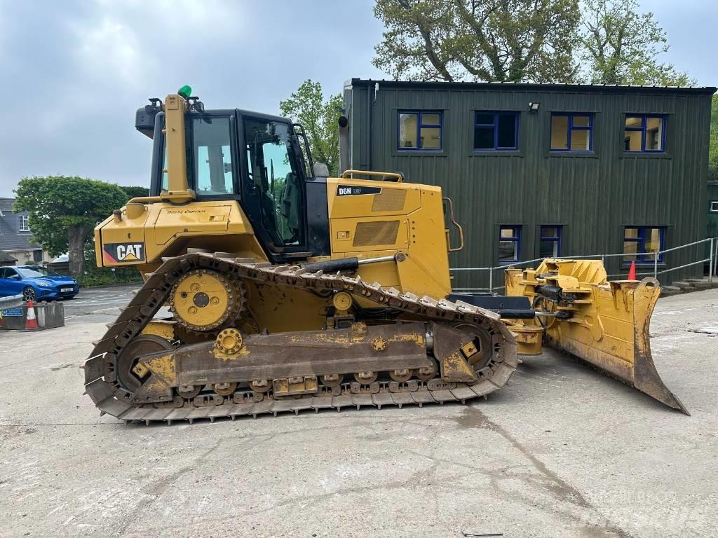 CAT D 6 N LGP Telaketjupuskutraktorit