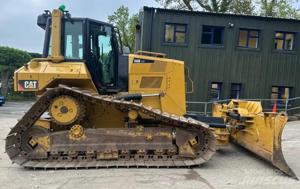 CAT D 6 N LGP Telaketjupuskutraktorit