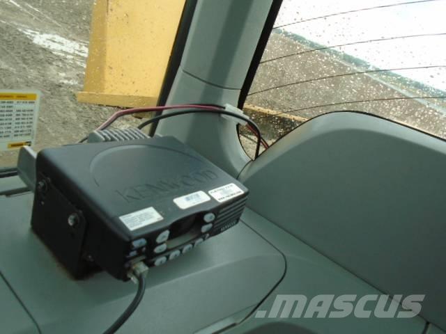 CAT 938M Pyöräkuormaajat