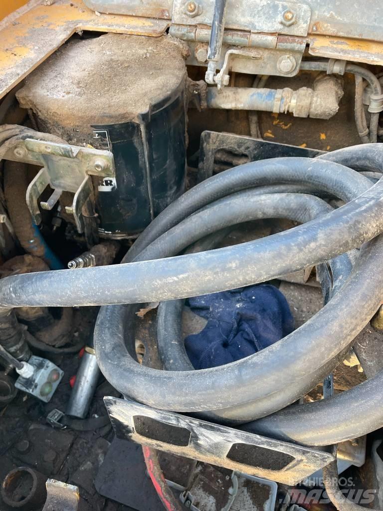 Liebherr R 926 LC Telakaivukoneet