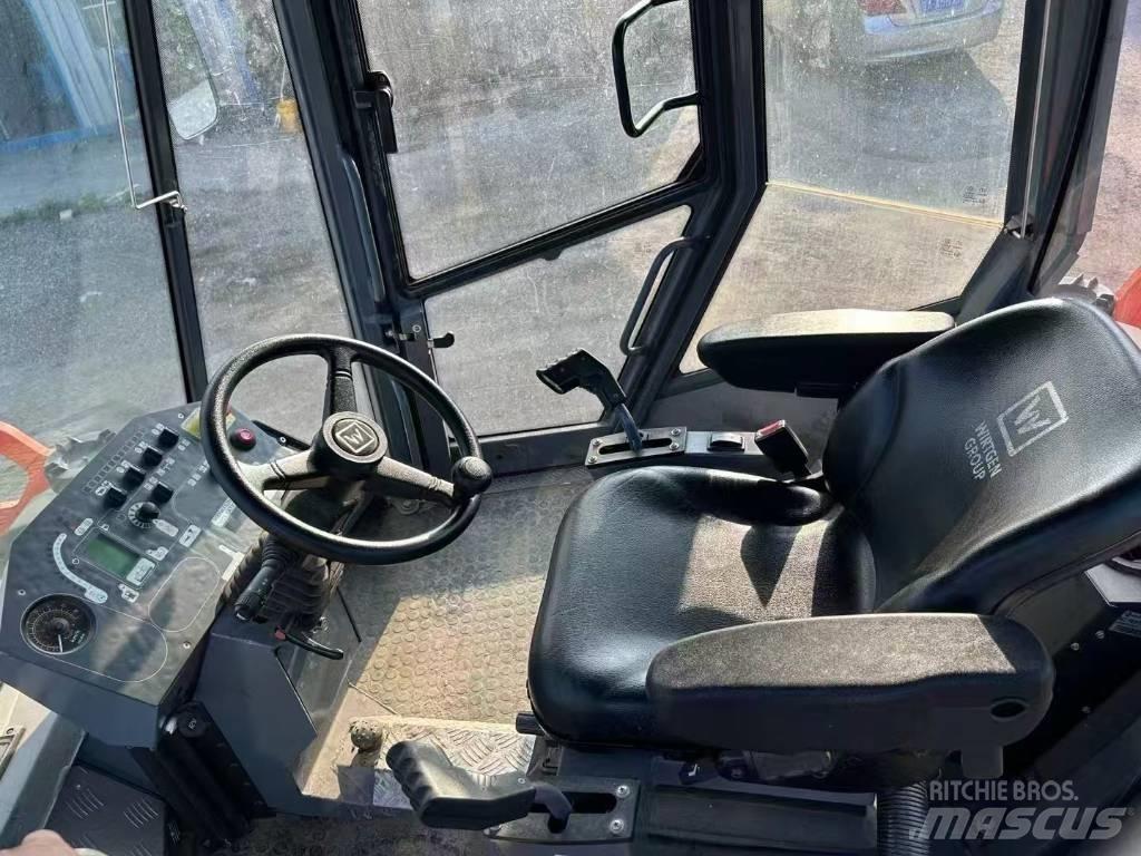 Bobcat S 300 Liukuohjatut kuormaajat
