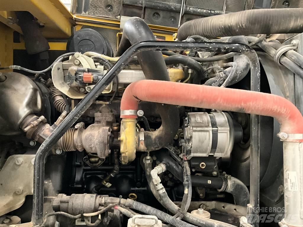 Neuson EW 100 Pyöräkaivukoneet