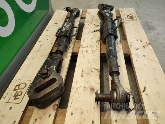 Deutz-Fahr 150 lifts Puomit