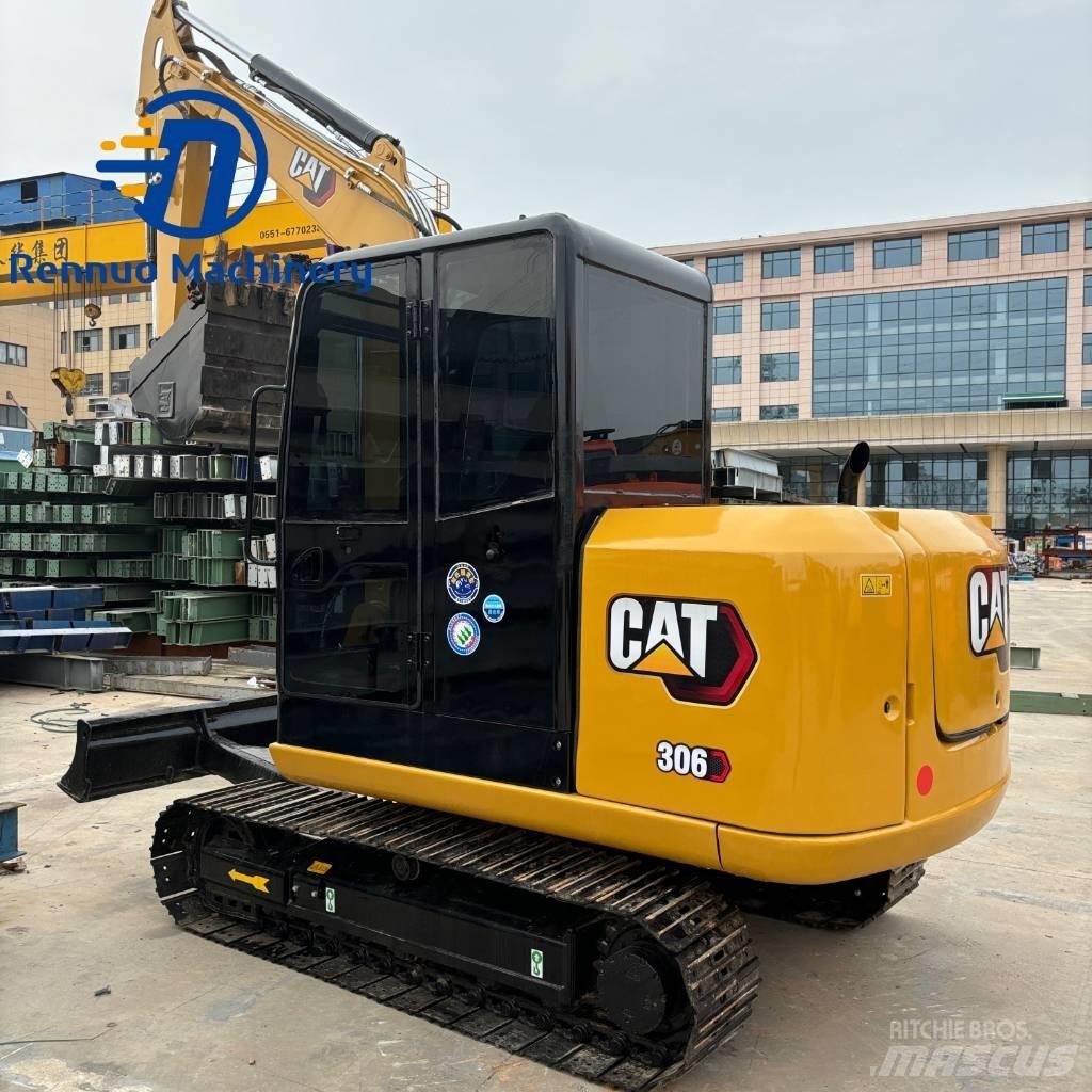 CAT 306E Minikaivukoneet < 7t