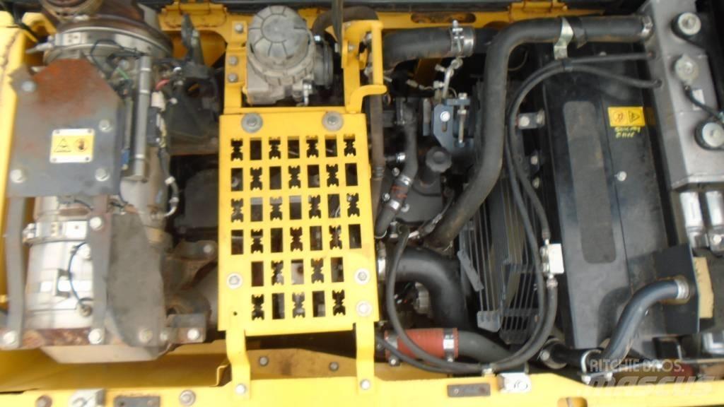Komatsu 210 LC 10 Telakaivukoneet