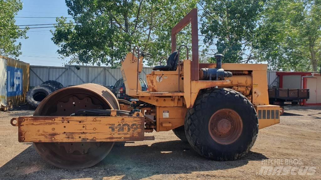 Vibromax 1102 Yksivalssijyrät