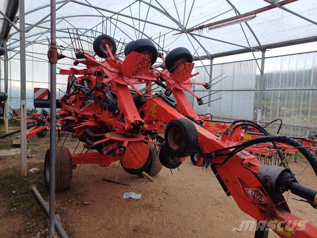 Kuhn GF 13012 Pöyhimet ja haravat