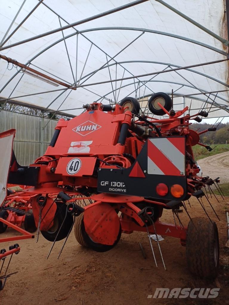 Kuhn GF 13012 Pöyhimet ja haravat