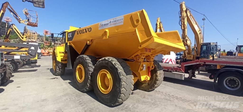 Volvo A 25 E Dumpperit