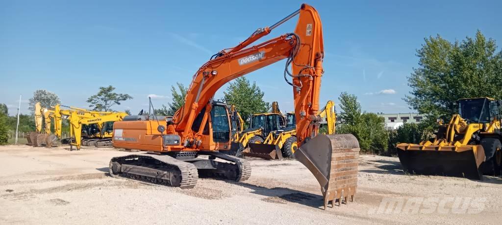 Doosan DX 255 LC Telakaivukoneet