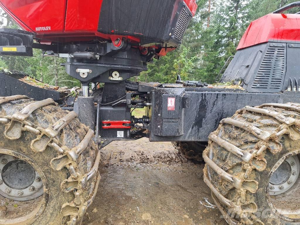 Komatsu 931XC Harvesterit