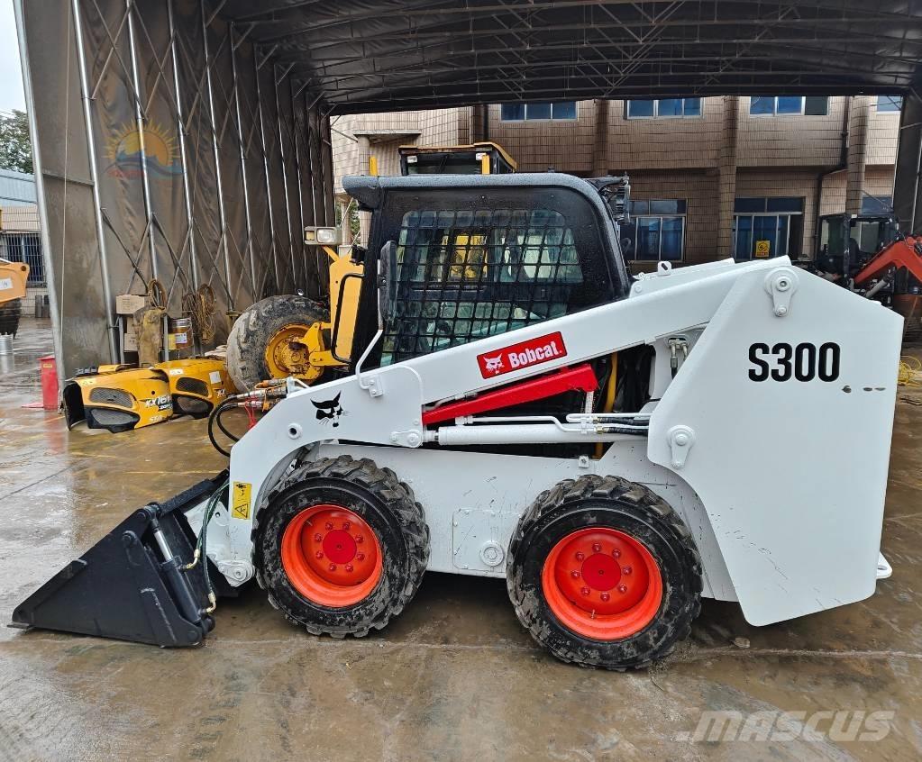 Bobcat S 300 Liukuohjatut kuormaajat