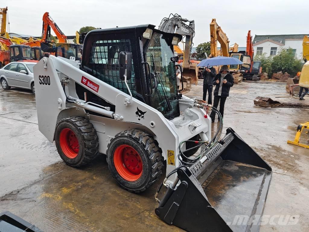Bobcat S 300 Liukuohjatut kuormaajat