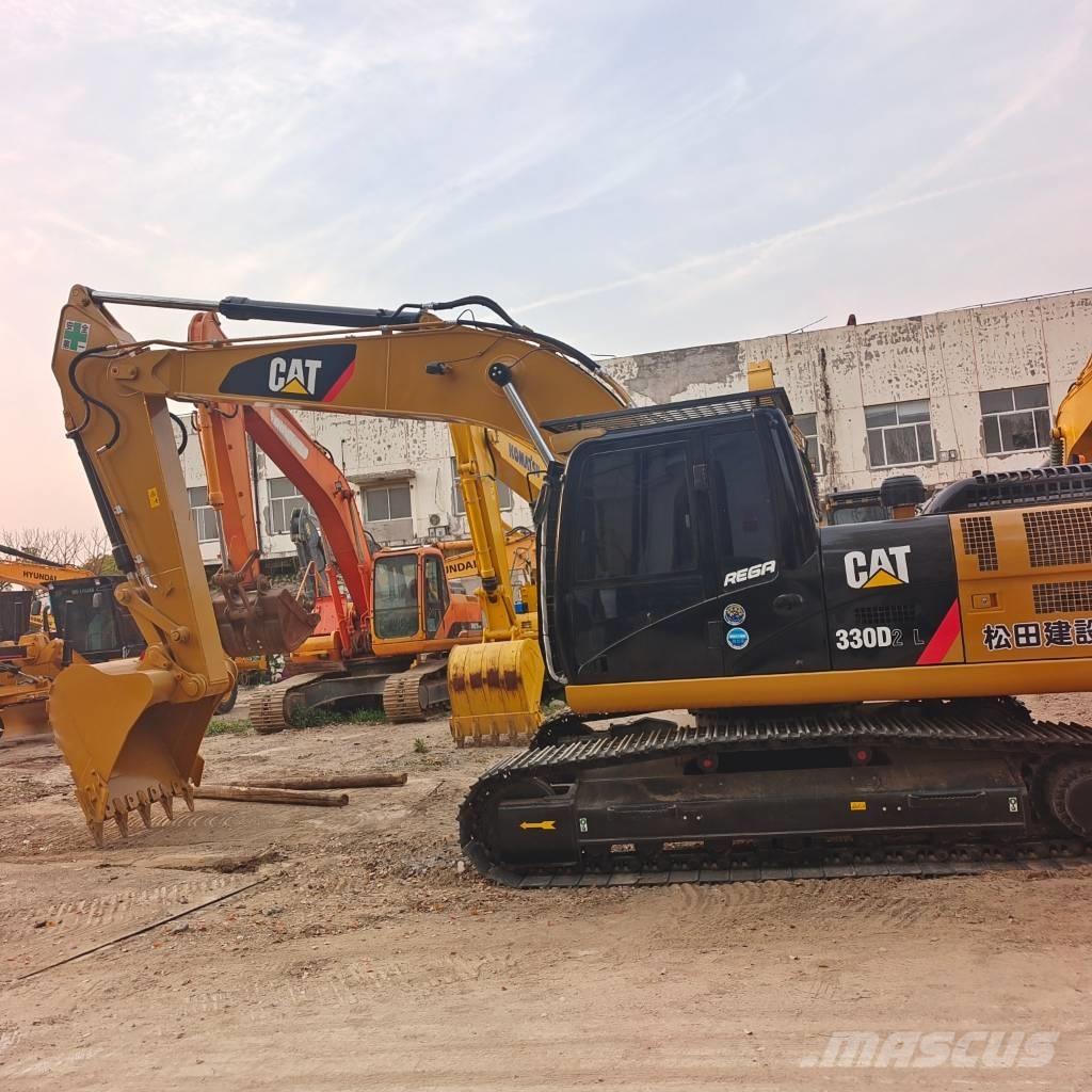 CAT 320 D 2 L Telakaivukoneet