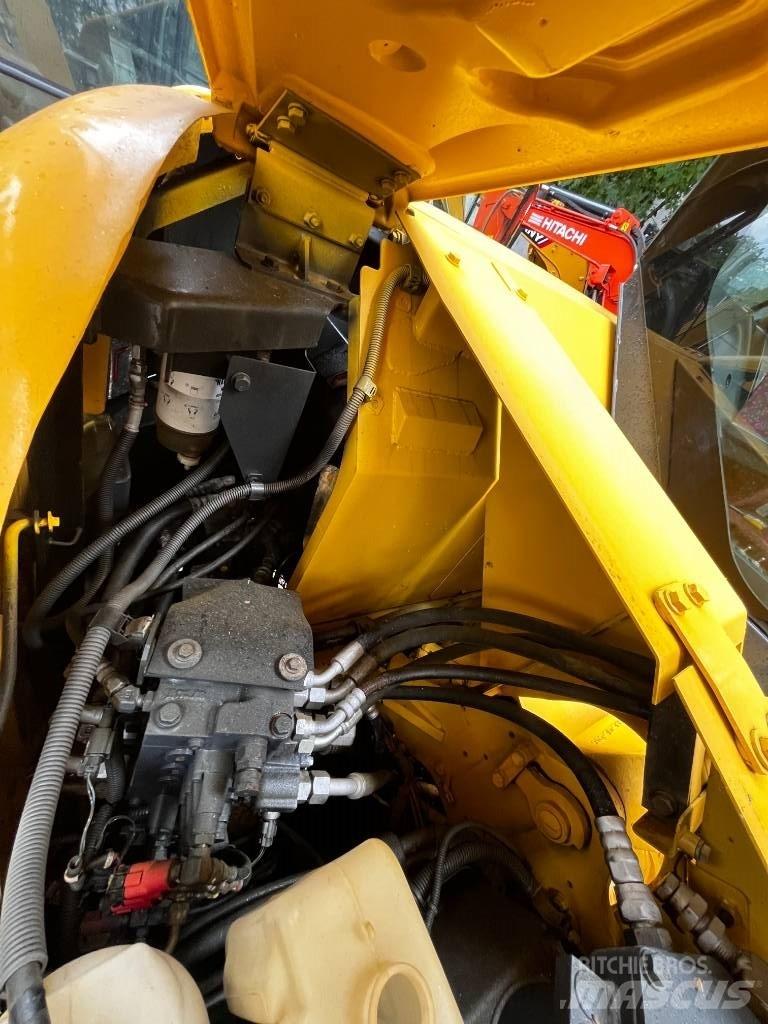 Komatsu PC78US-8 Telakaivukoneet
