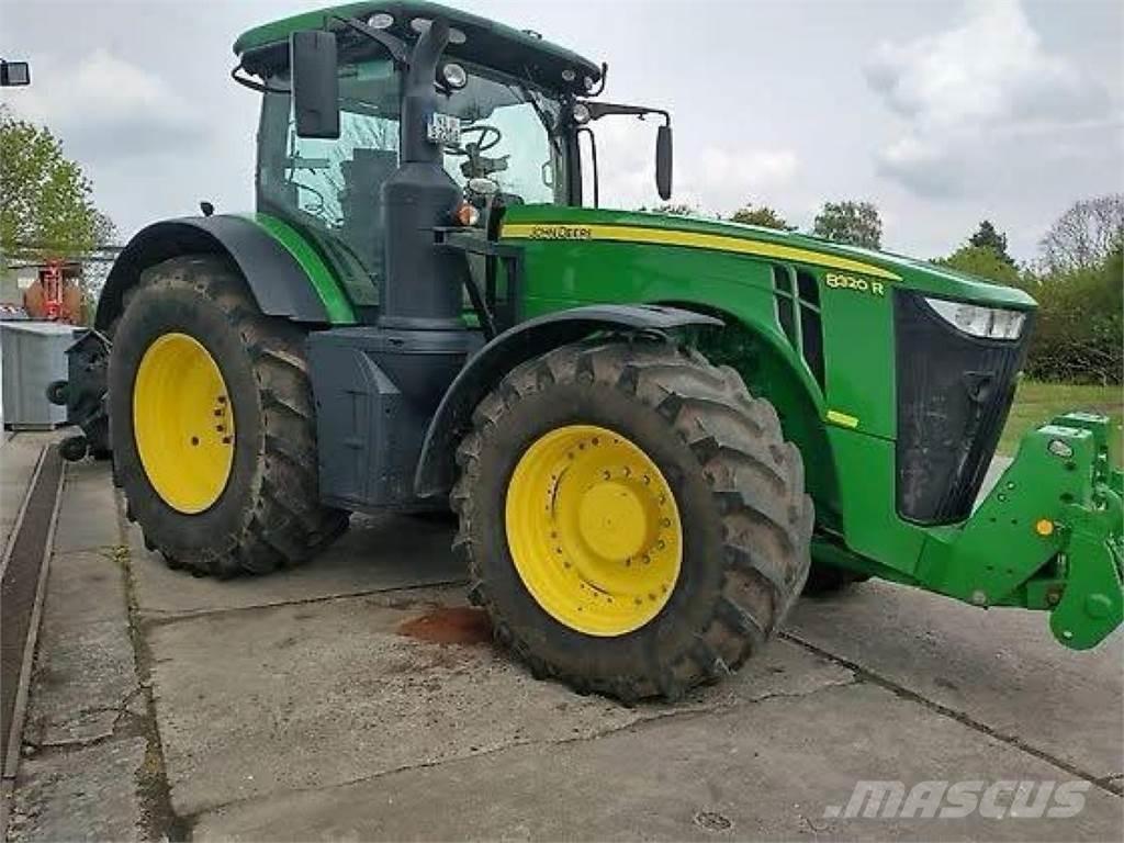 John Deere 8320R Traktorit