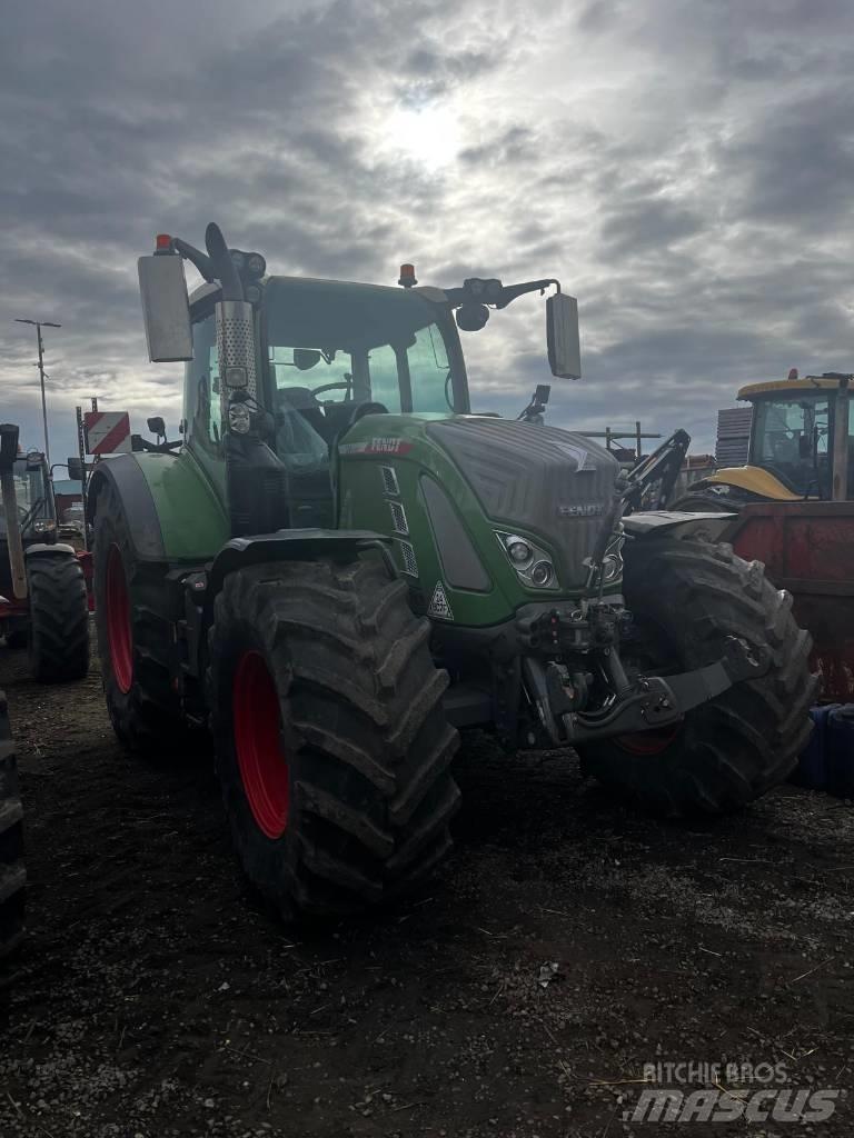 Fendt 724 Traktorit