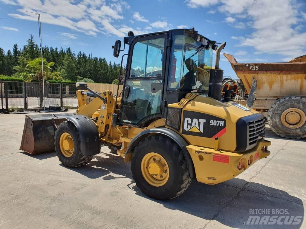 CAT 907 H Pyöräkuormaajat