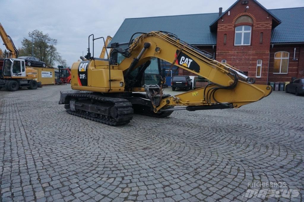 CAT 311 F LRR Telakaivukoneet