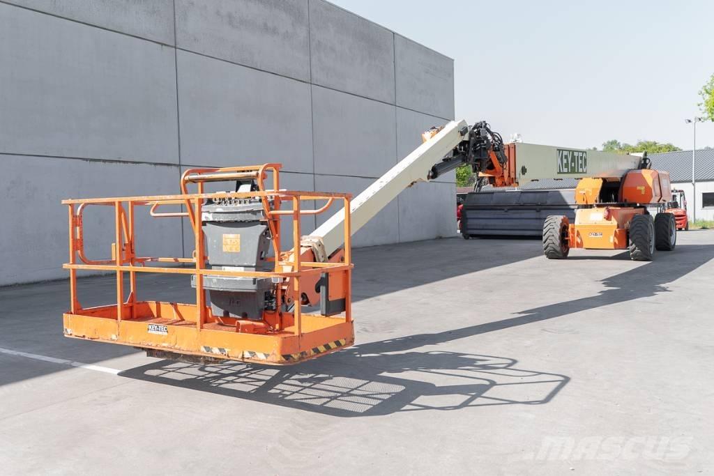 JLG 1500 SJ Teleskooppipuominostimet