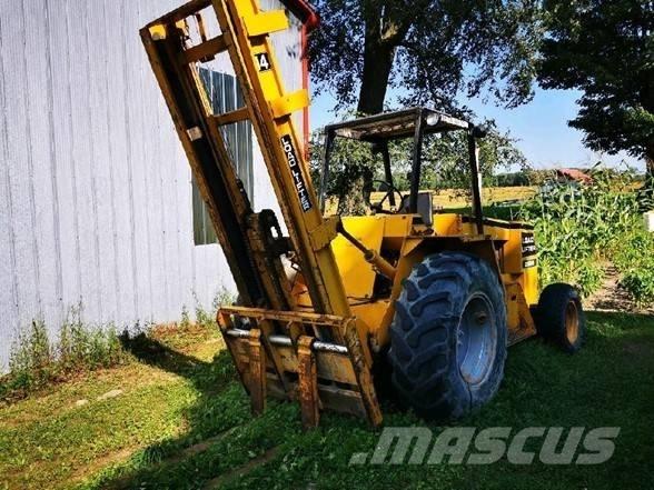 Load Lifter 2214-3 Maastotrukit