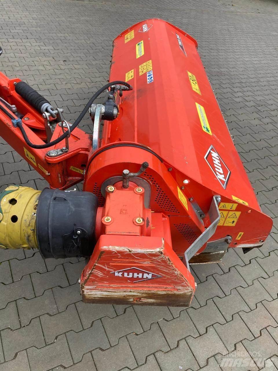 Kuhn TBES 262 Kesantoleikkurit ja -murskaimet
