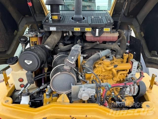 CAT 908 M Pyöräkuormaajat