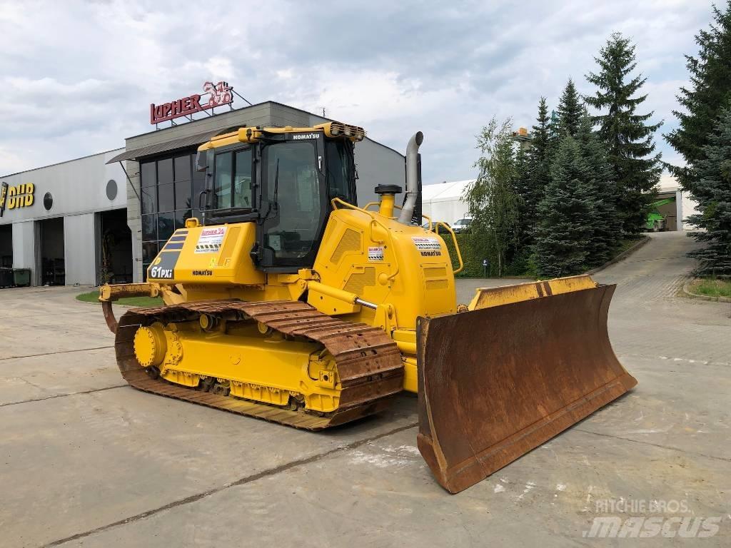 Komatsu D 61 PXi-24 Telaketjupuskutraktorit
