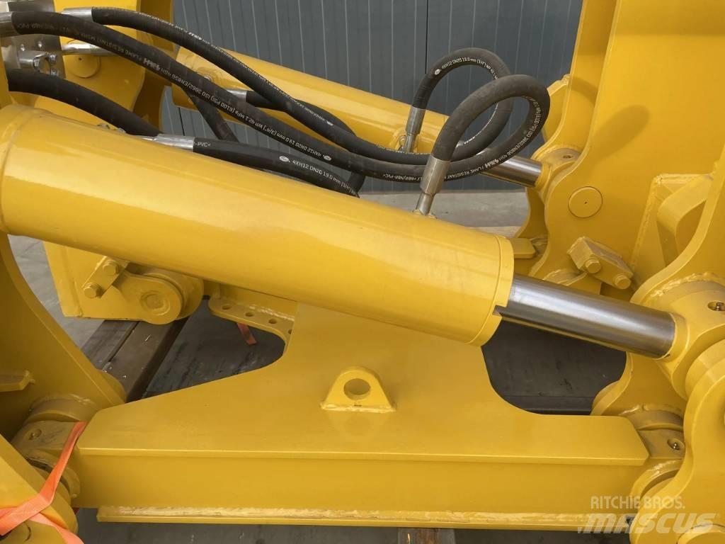 Komatsu D85 Repijät
