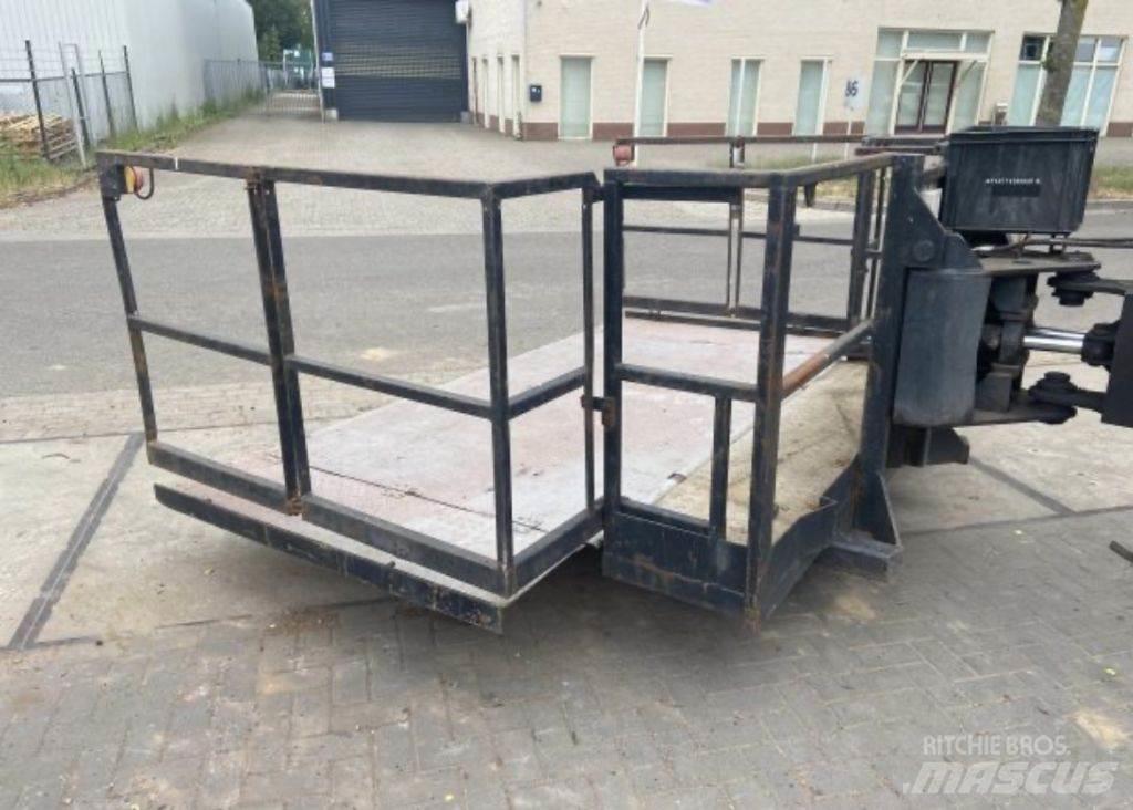 Manitou MRT2540 Kurottajat